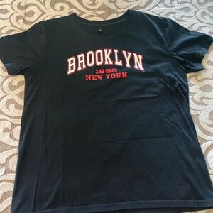 ROMWE Brooklyn tshirt, size large